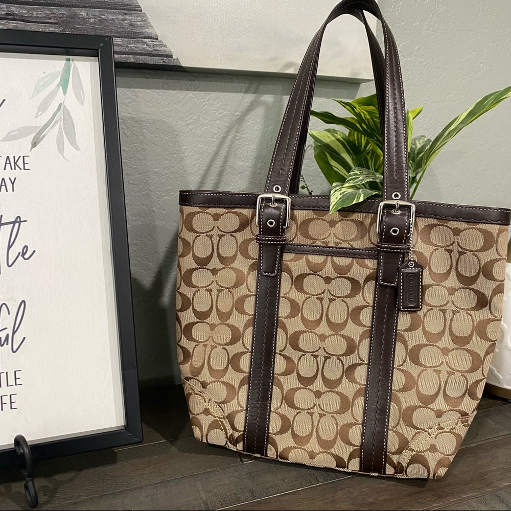 Coach Signature Handbag Shoulder Bag Brown